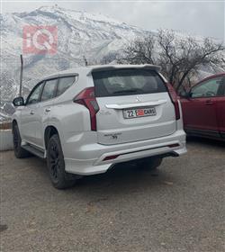 میتسوبیشی پاجیرۆ سپۆرت